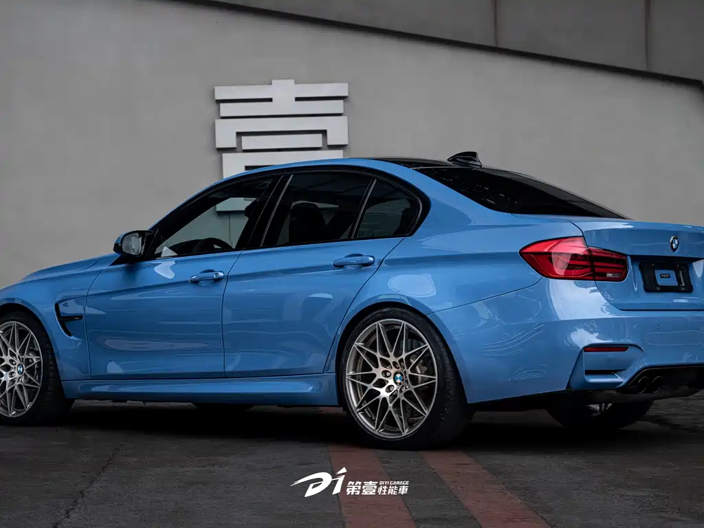 BMW M3 2018 — фото 2