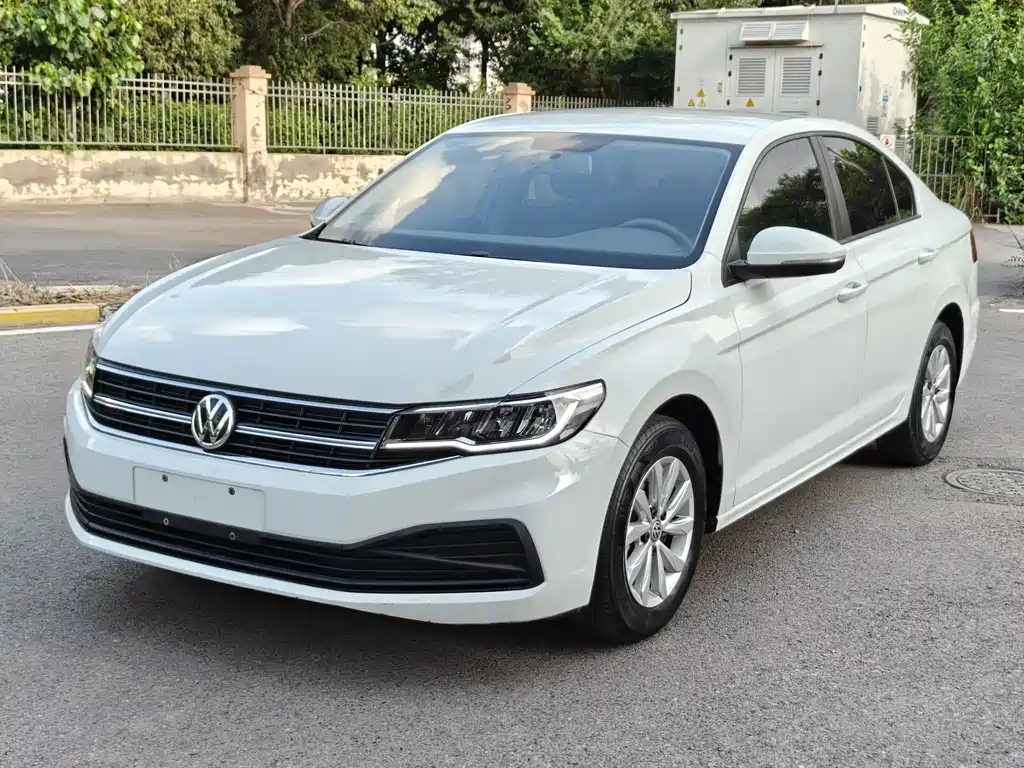 Volkswagen Bora 2021