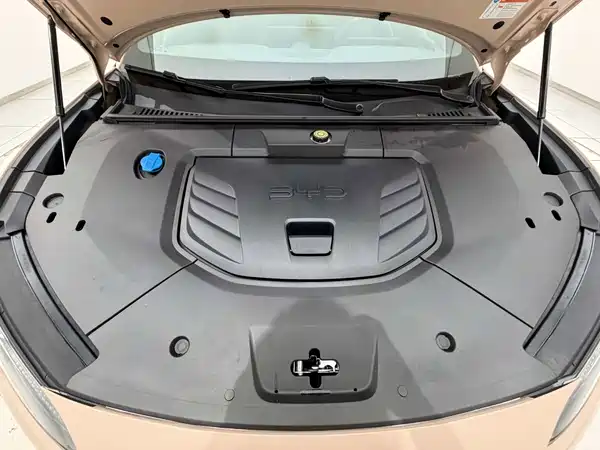BYD Seal 06GT 2025