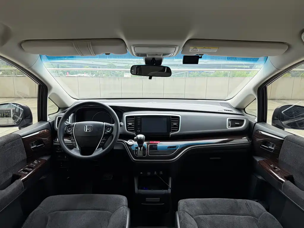 Honda Odyssey 2020 — фото 16