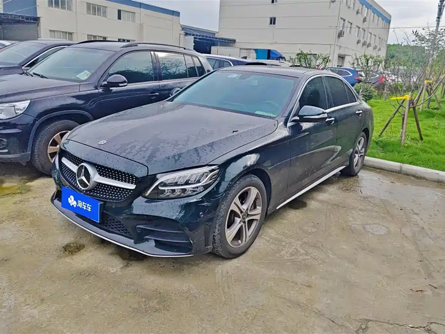 Mercedes-Benz C-Class 2020
