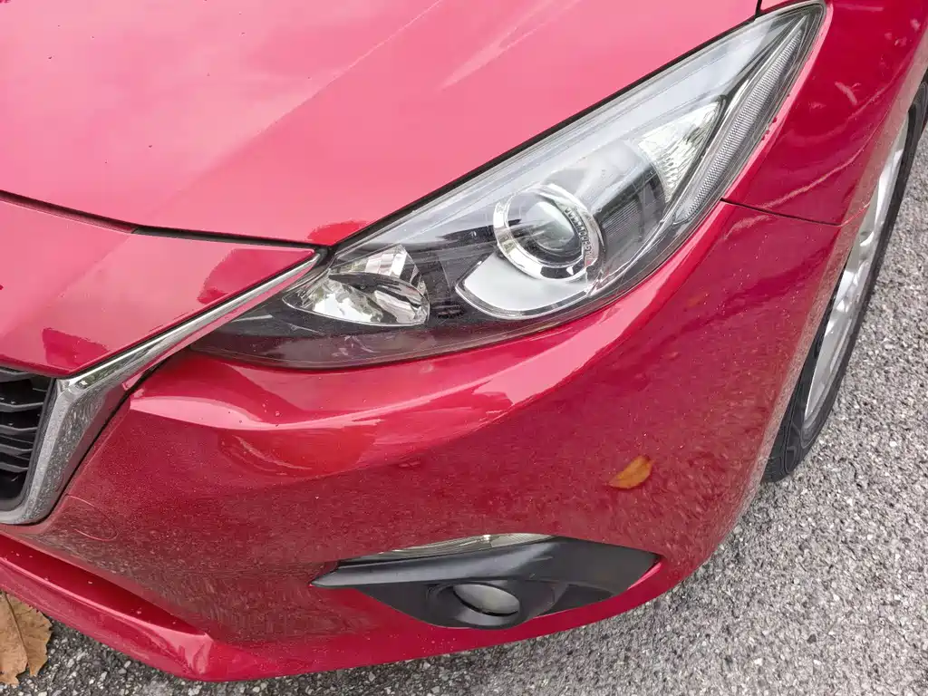Mazda 3 Axela 2014 — фото 25