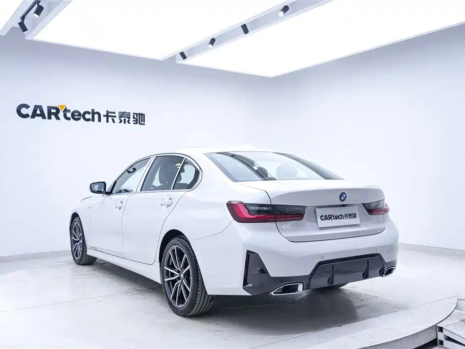 BMW 3 Series 2023