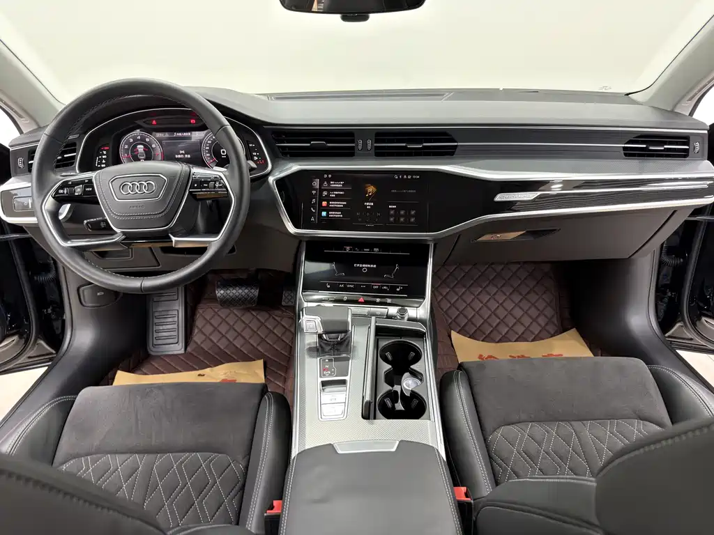 Audi A7L 2023 — фото 5