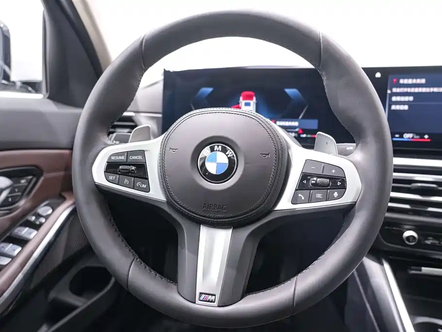 BMW 3 Series 2023 — фото 18