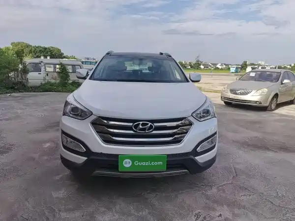Hyundai Santa Fe 2016