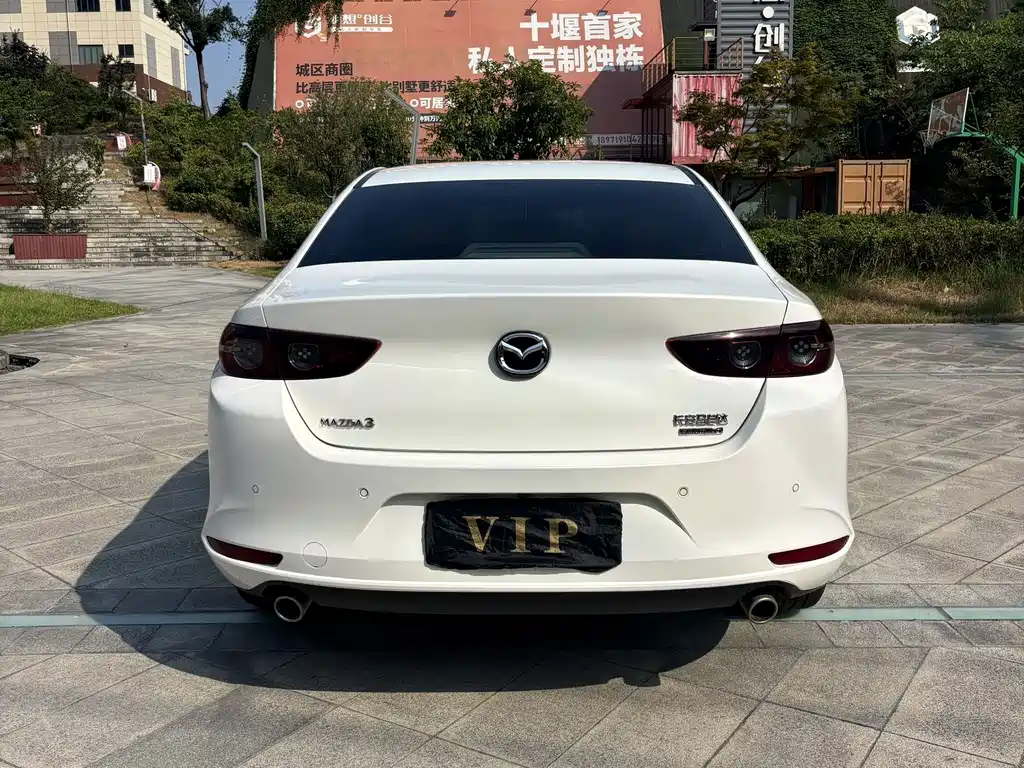 Mazda 3 Angkesela 2022