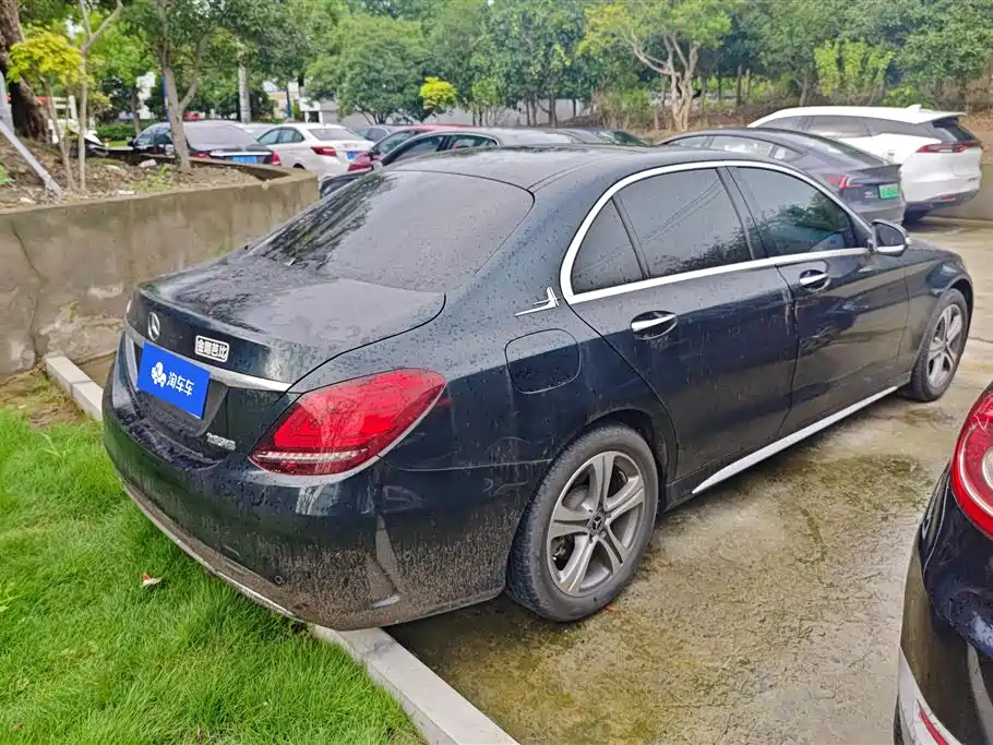 Mercedes-Benz C-Class 2020