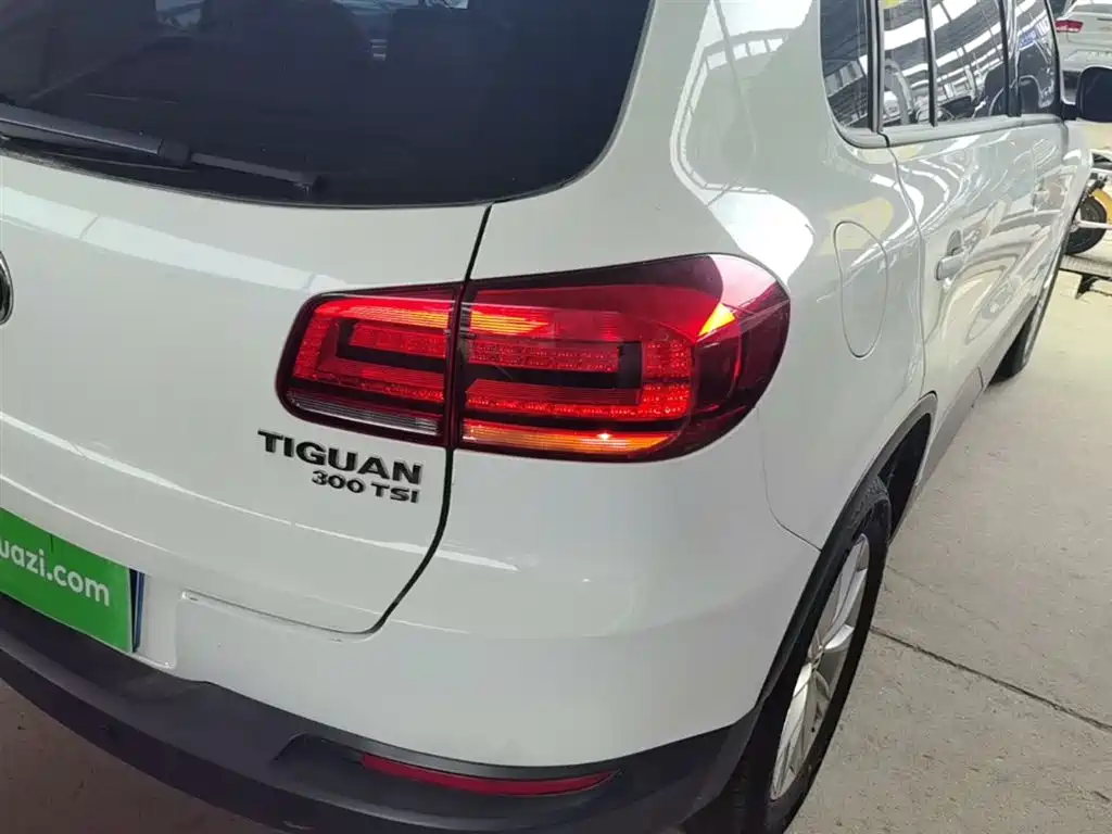 Volkswagen Tiguan 2019 — фото 8
