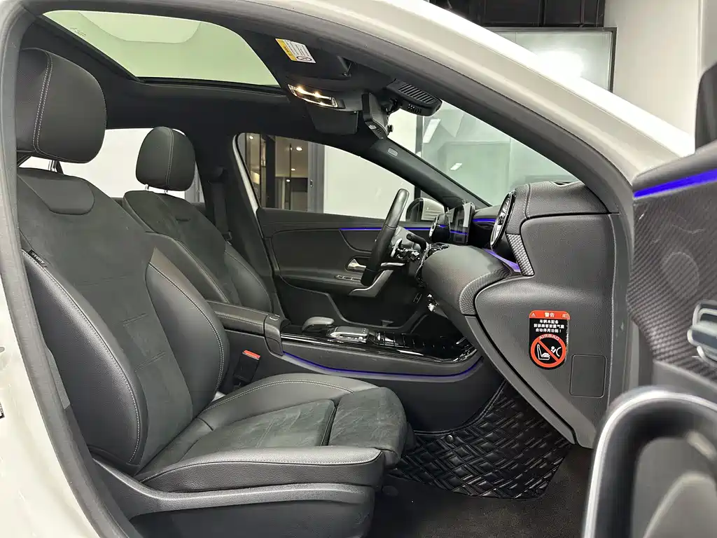 Mercedes-Benz A-Class 2023