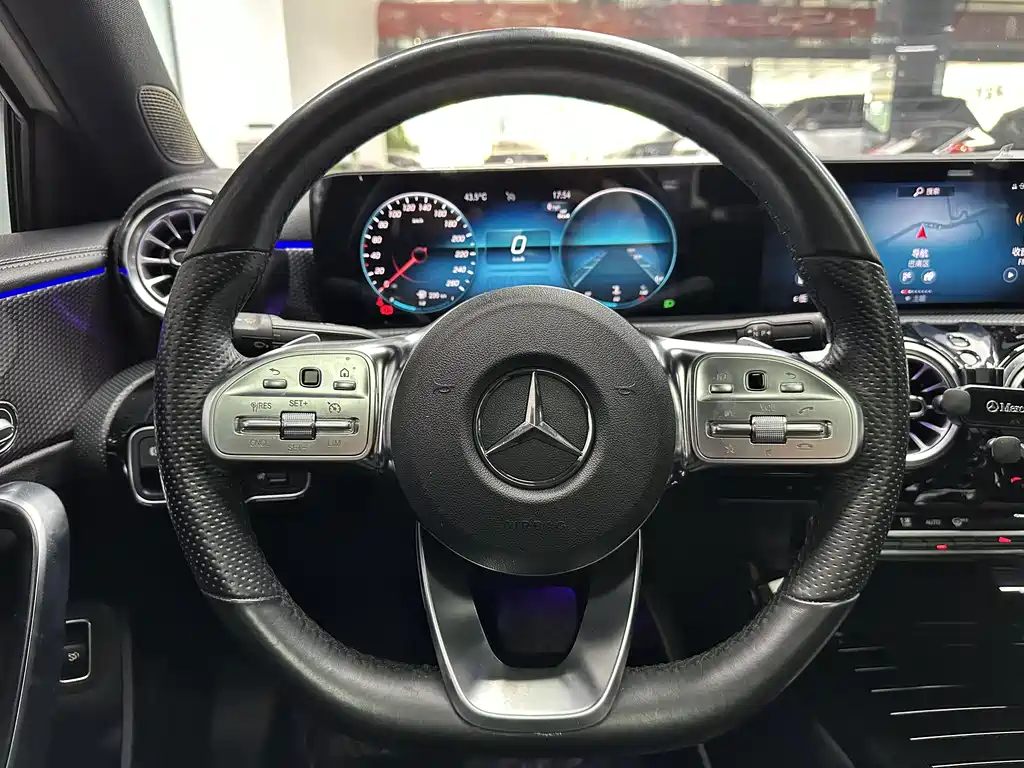 Mercedes-Benz A-Class 2023 — фото 15