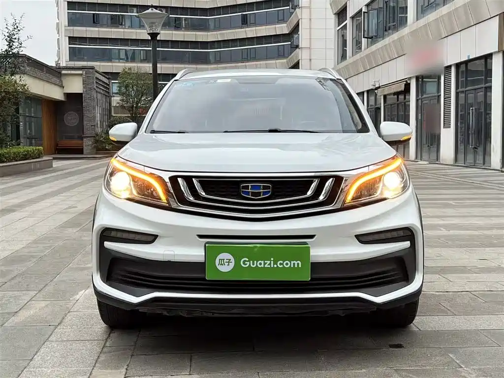 Geely Vision X3 2019 — фото 3
