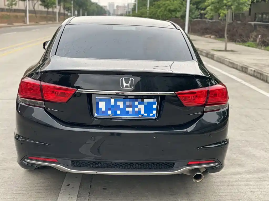 Honda Spirior 2016 — фото 14