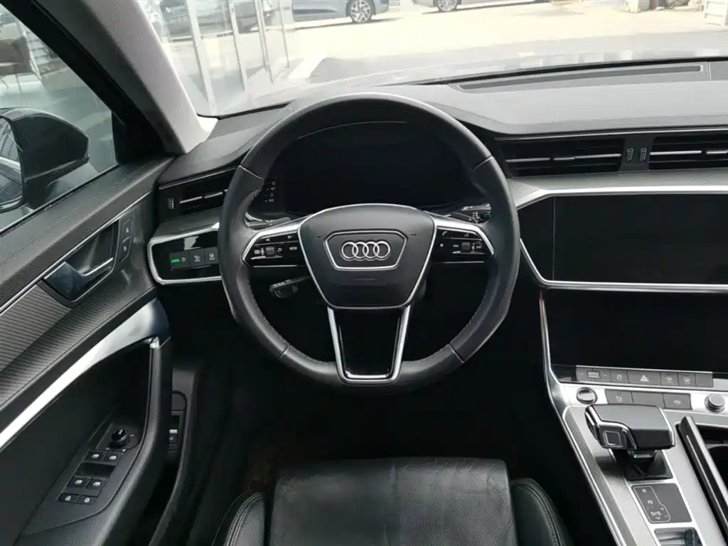 Audi A6L 2021 — фото 17