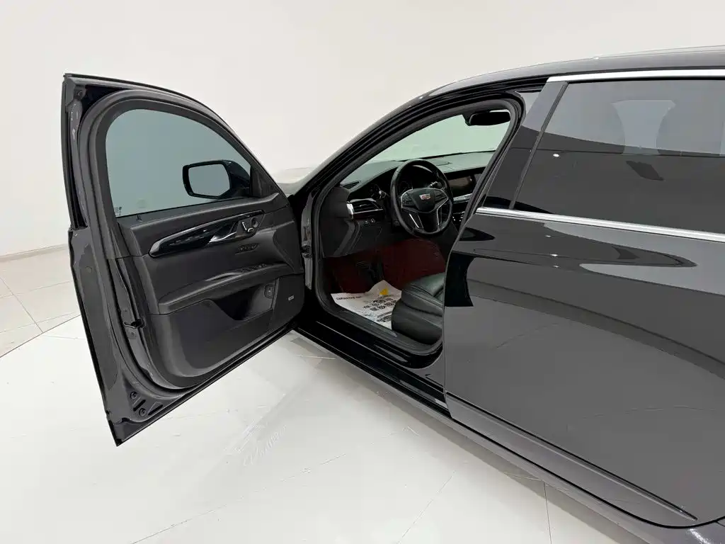 Cadillac CT6 2021 — фото 26