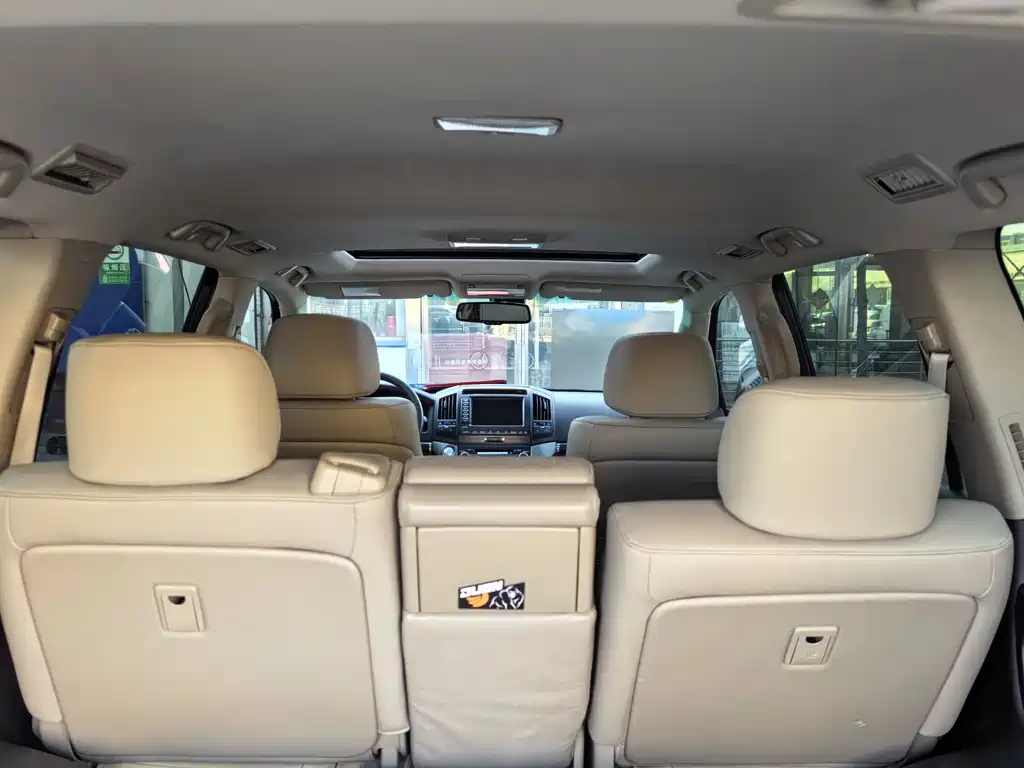 Toyota Land Cruiser 2014 — фото 19