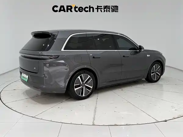 Li Auto L8 2024