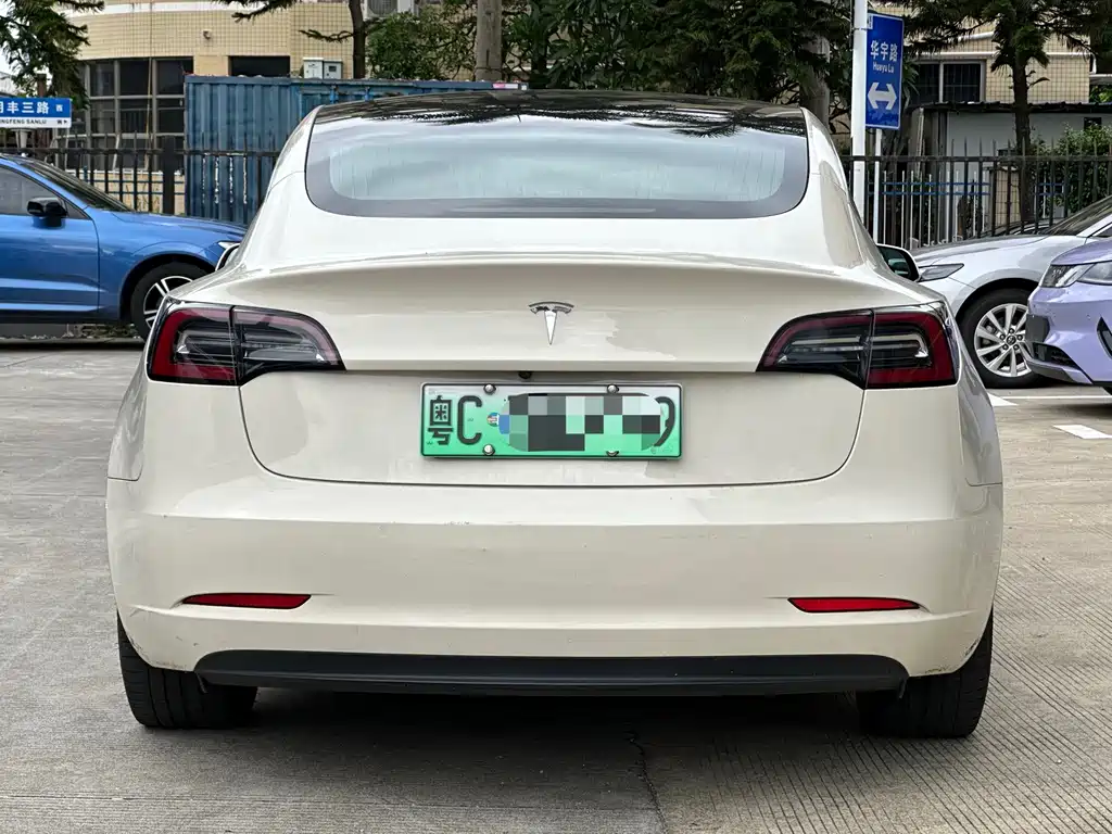 Tesla Model 3 2019 — фото 6