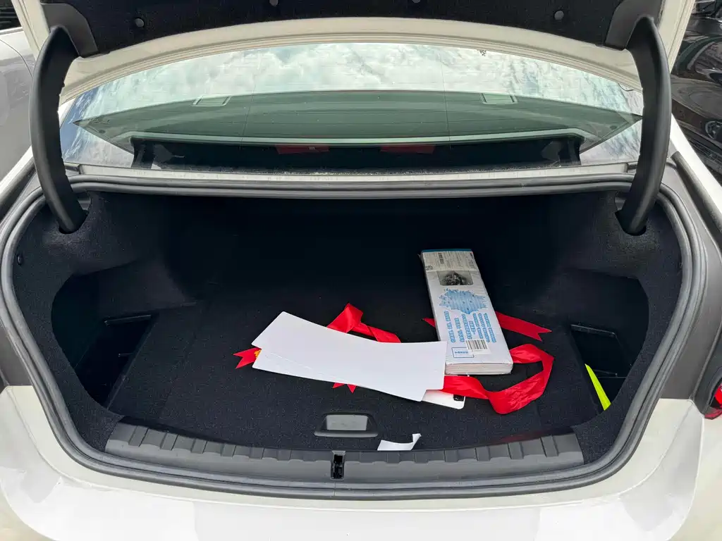 BMW i3 2025 — фото 13