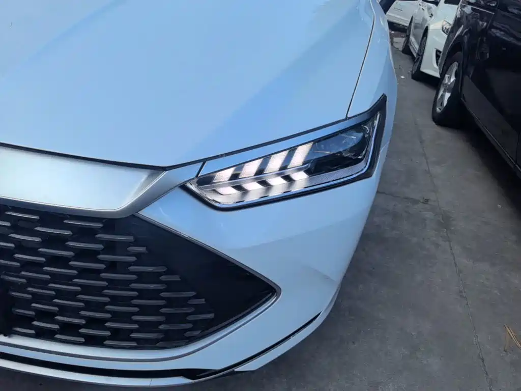 BYD Qin PLUS 2025 — фото 24