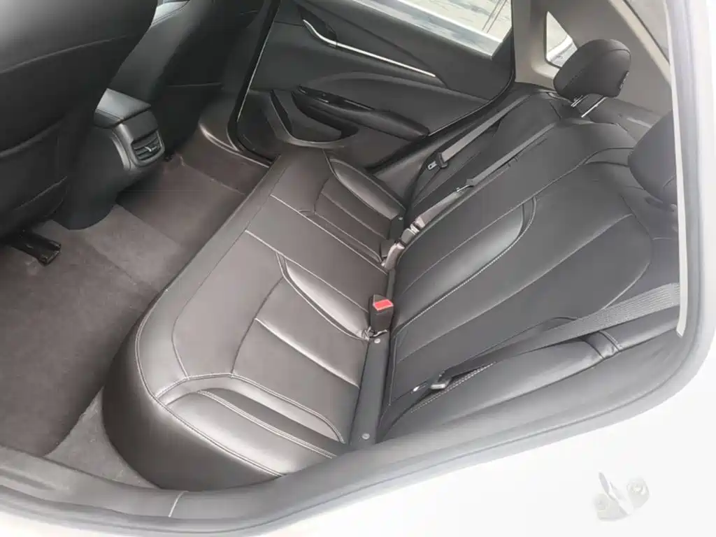 Buick Excelle 2018 — фото 17