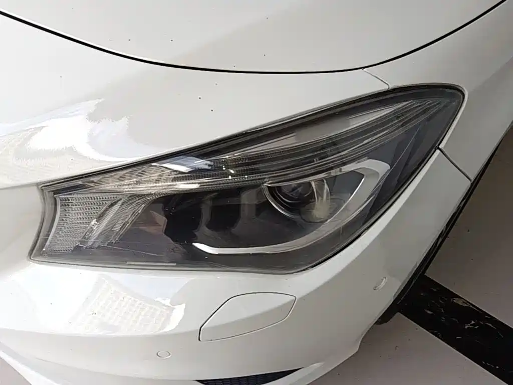Mercedes-Benz CLA 2015 — фото 24