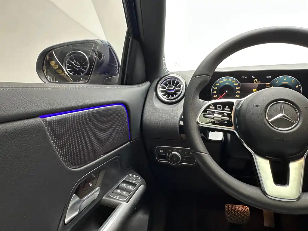 Mercedes-Benz GLA 2022 — фото 20