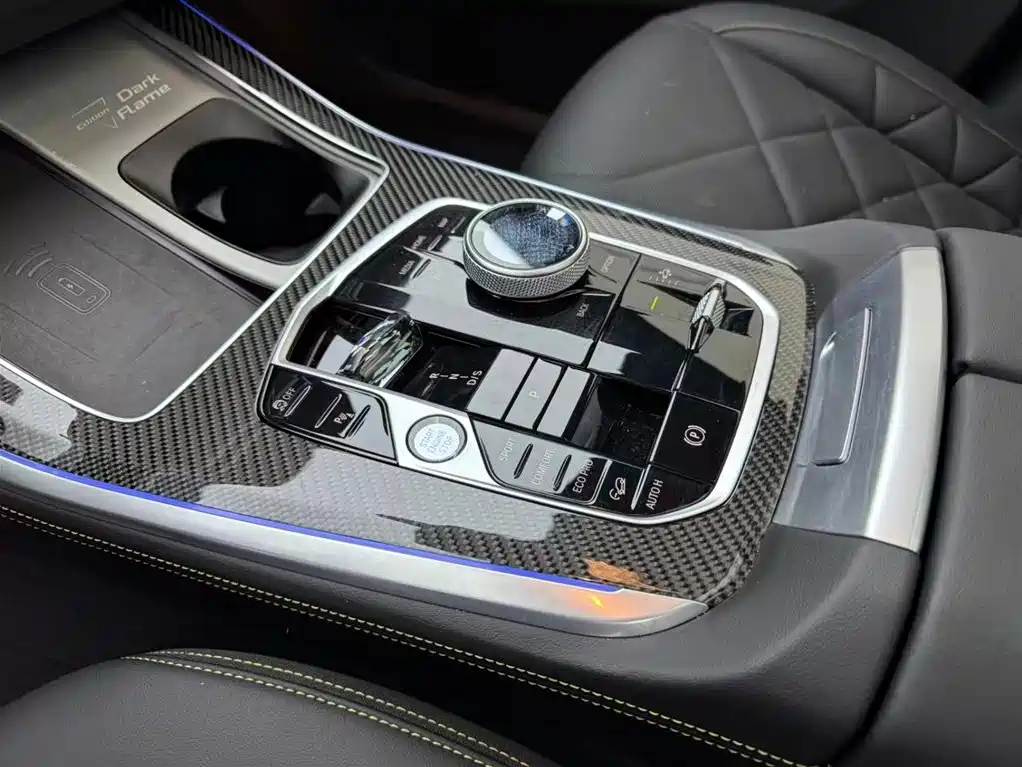 BMW X5 2025 — фото 11