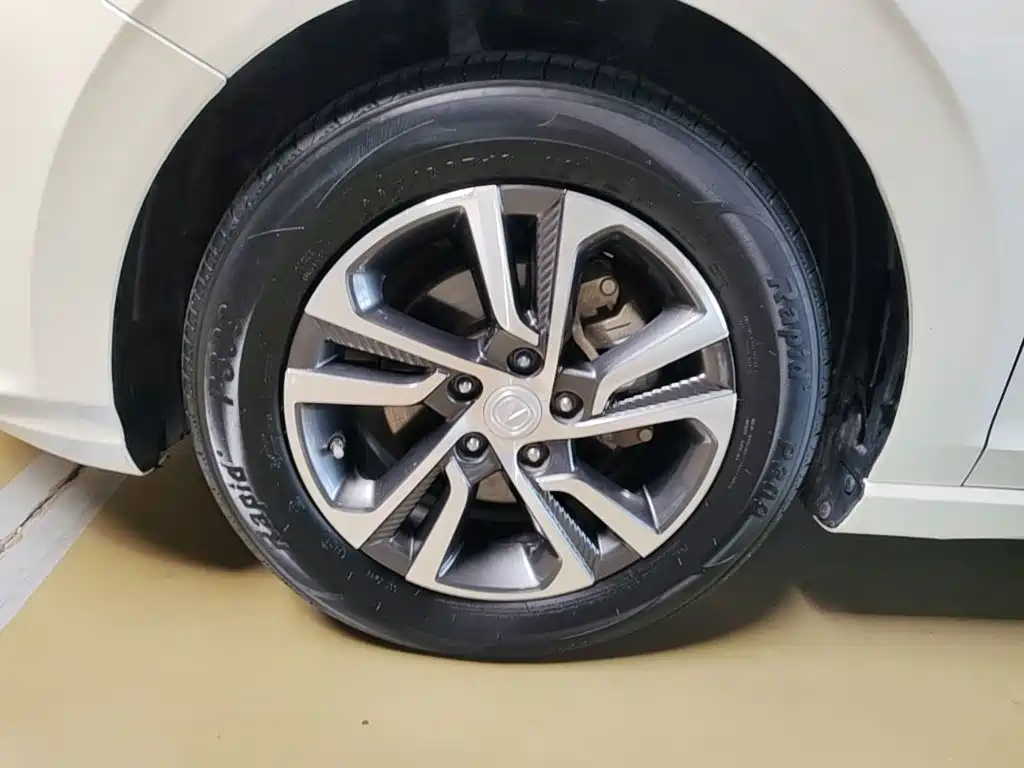 Changan Escape 2018 — фото 23