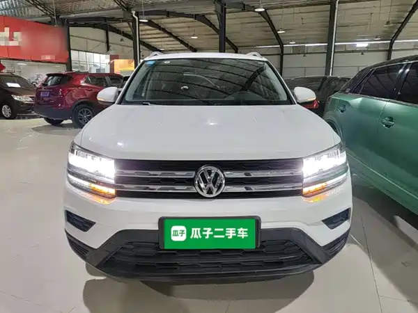Volkswagen Tharu 2020