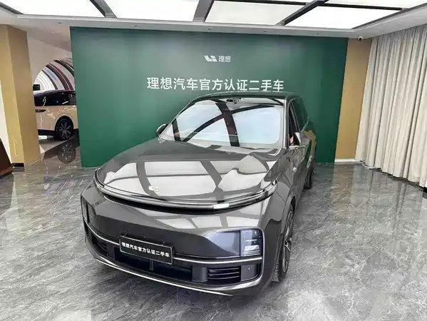 Li Auto L9 2025