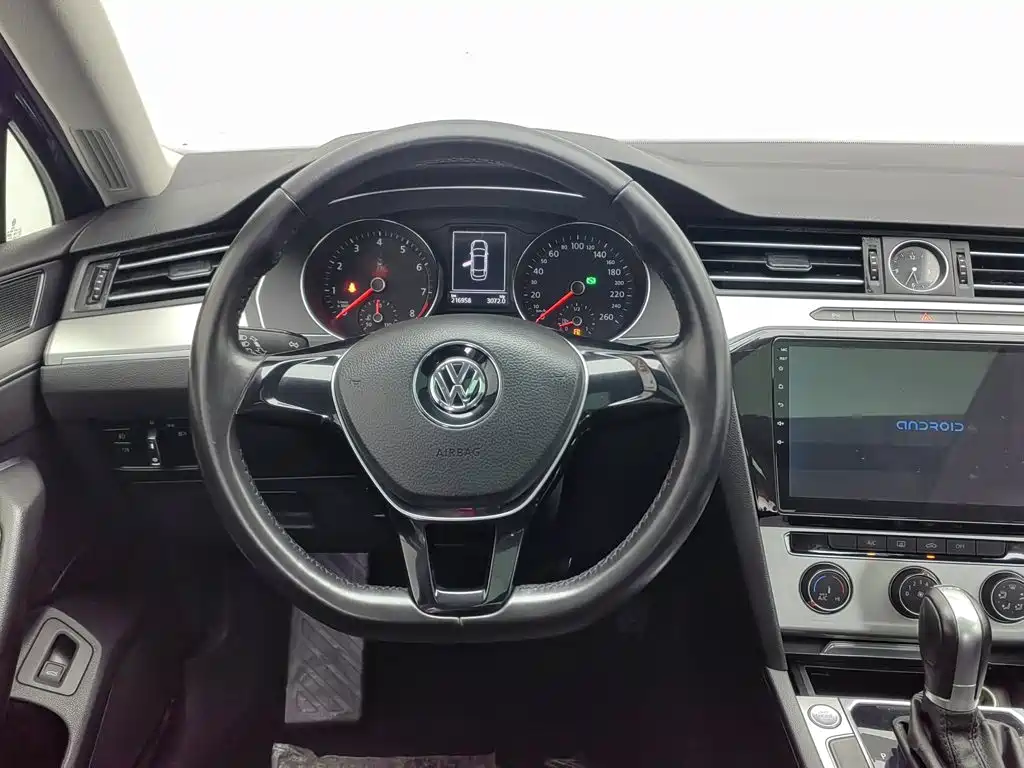 Volkswagen Magotan 2018 — фото 11