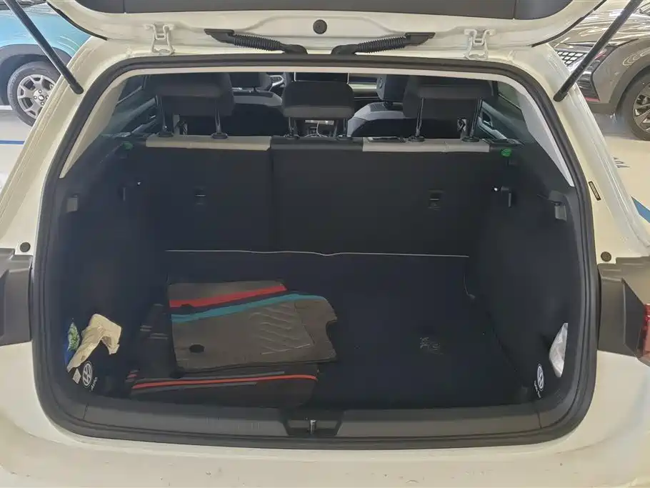 Volkswagen Golf 2026