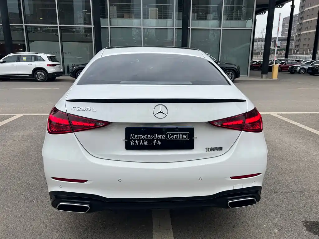 Mercedes-Benz C-Class 2023 — фото 5