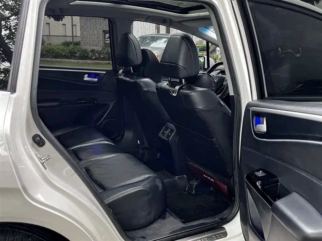 Honda Jade 2018 — фото 16