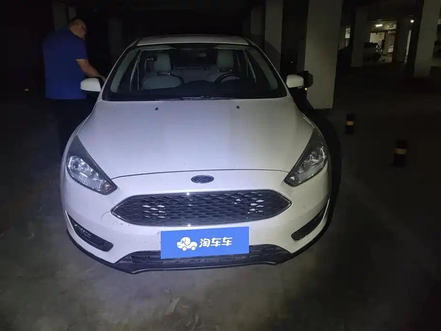 Ford Focus 2015