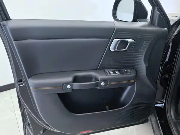 BAIC BJ30 2025
