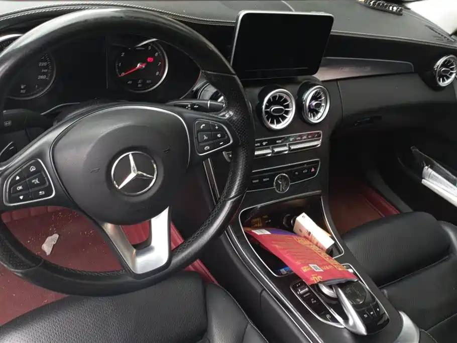 Mercedes-Benz C-Class 2018 — фото 12