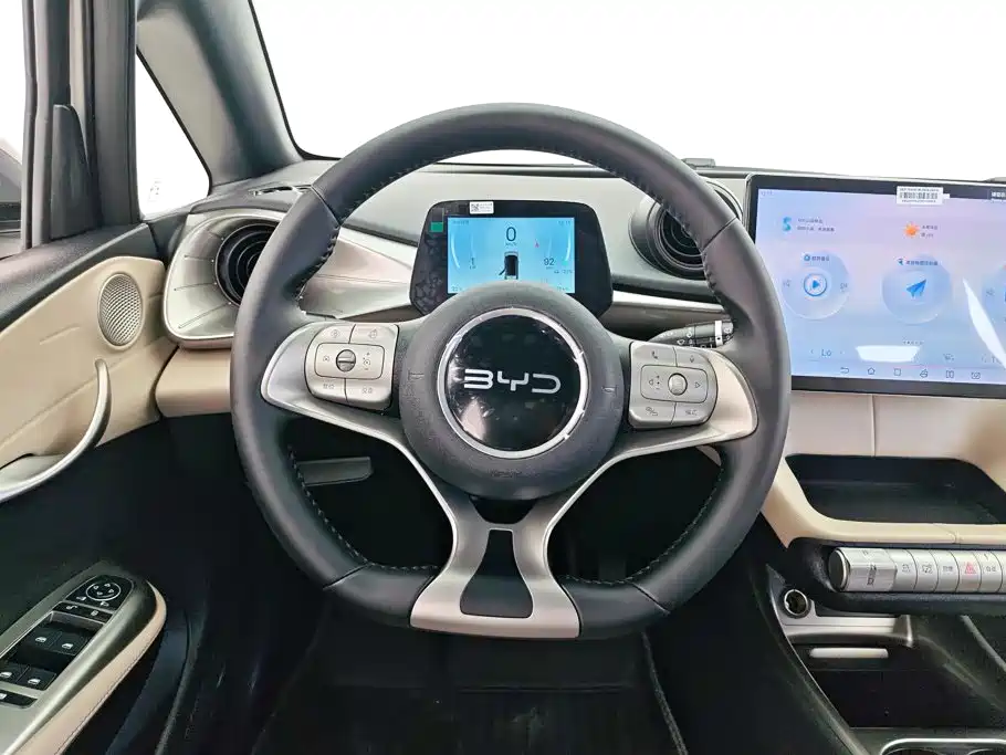 BYD Dolphin 2026 — фото 15