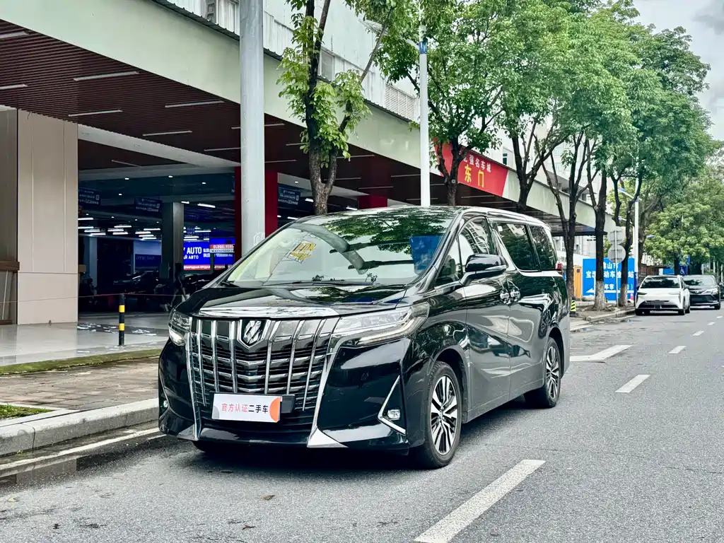 Toyota Alphard 2019