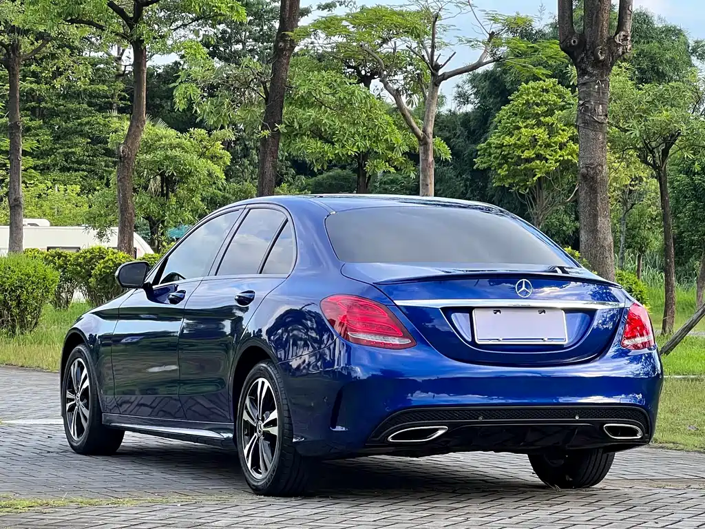 Mercedes-Benz C-Class 2017