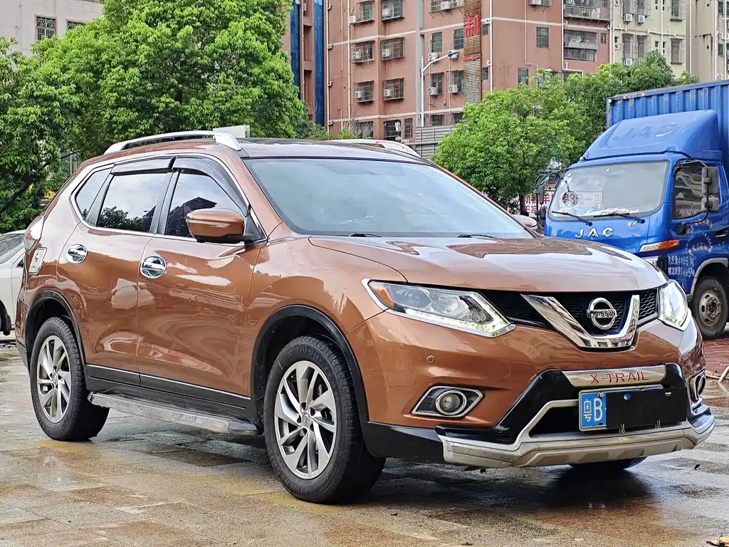 Nissan X-Trail 2014