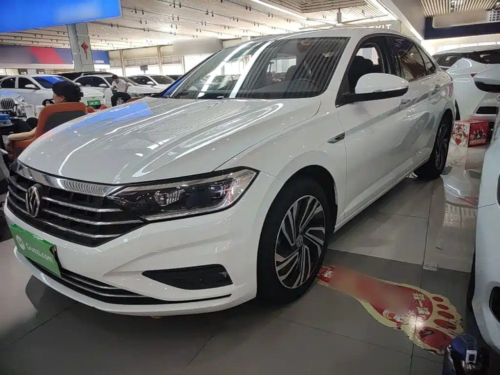Volkswagen Sagitar 2022