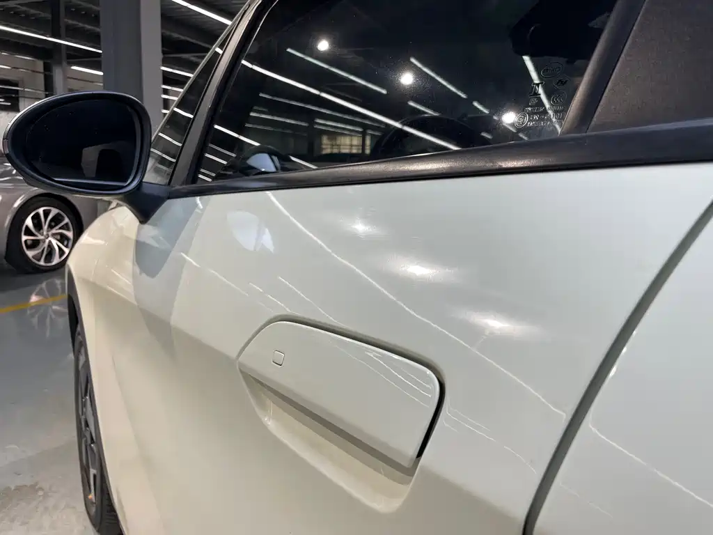 BYD Dolphin 2023 — фото 11