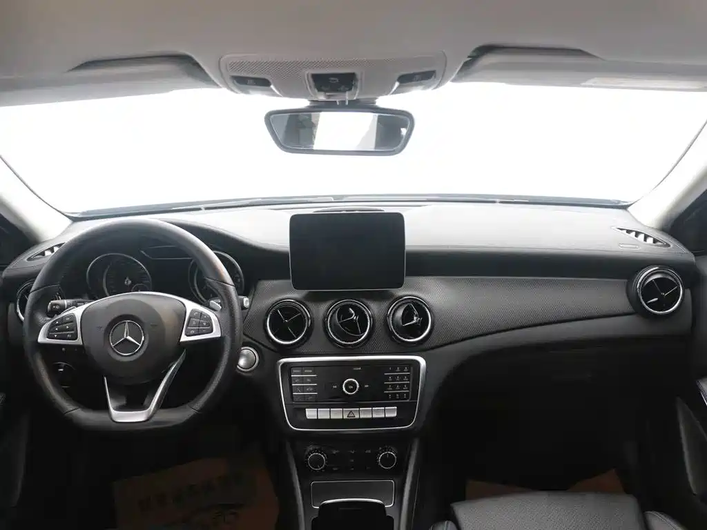 Mercedes-Benz GLA 2019 — фото 10