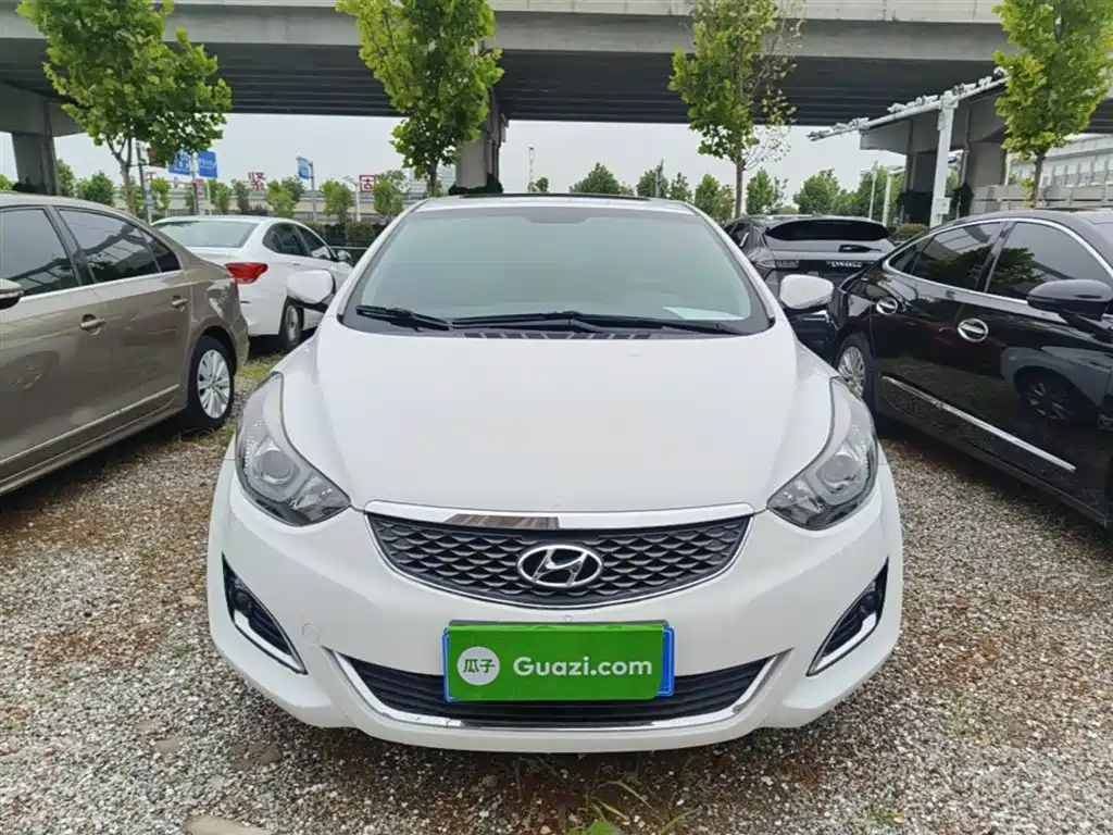 Hyundai Elantra Langdong 2016 — фото 3