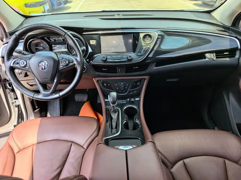 Buick Envision Plus 2018 — фото 11