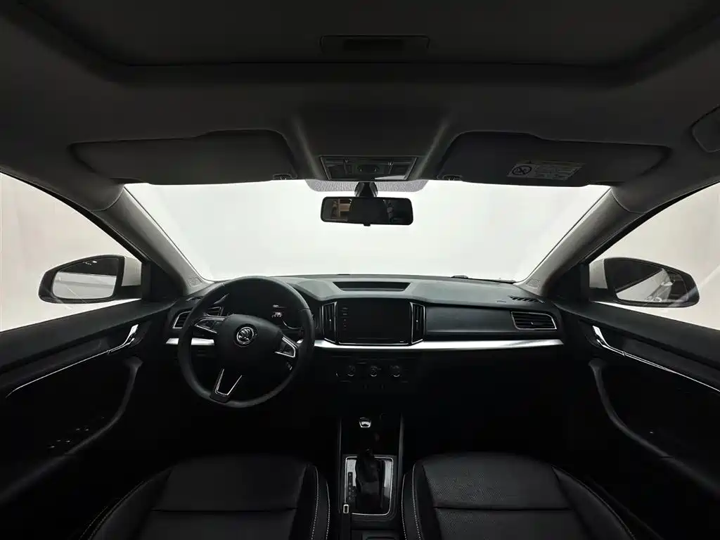 Skoda Kamiq 2022 — фото 10