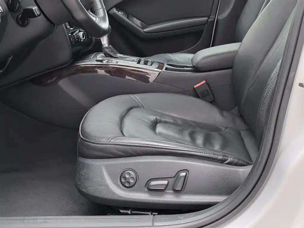 Audi A4L 2013 — фото 20