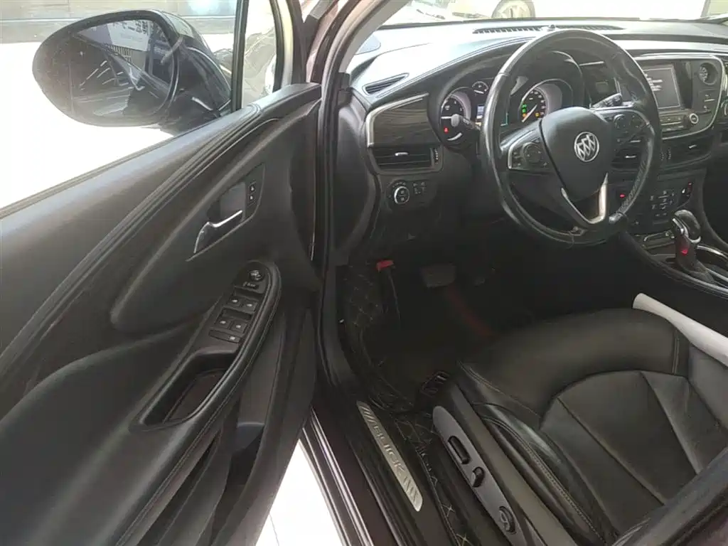 Buick Envision Plus 2020 — фото 16